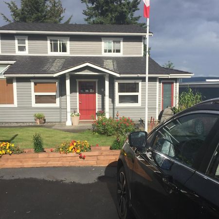 Money Pennies Bed And Breakfast Campbell River Exterior foto