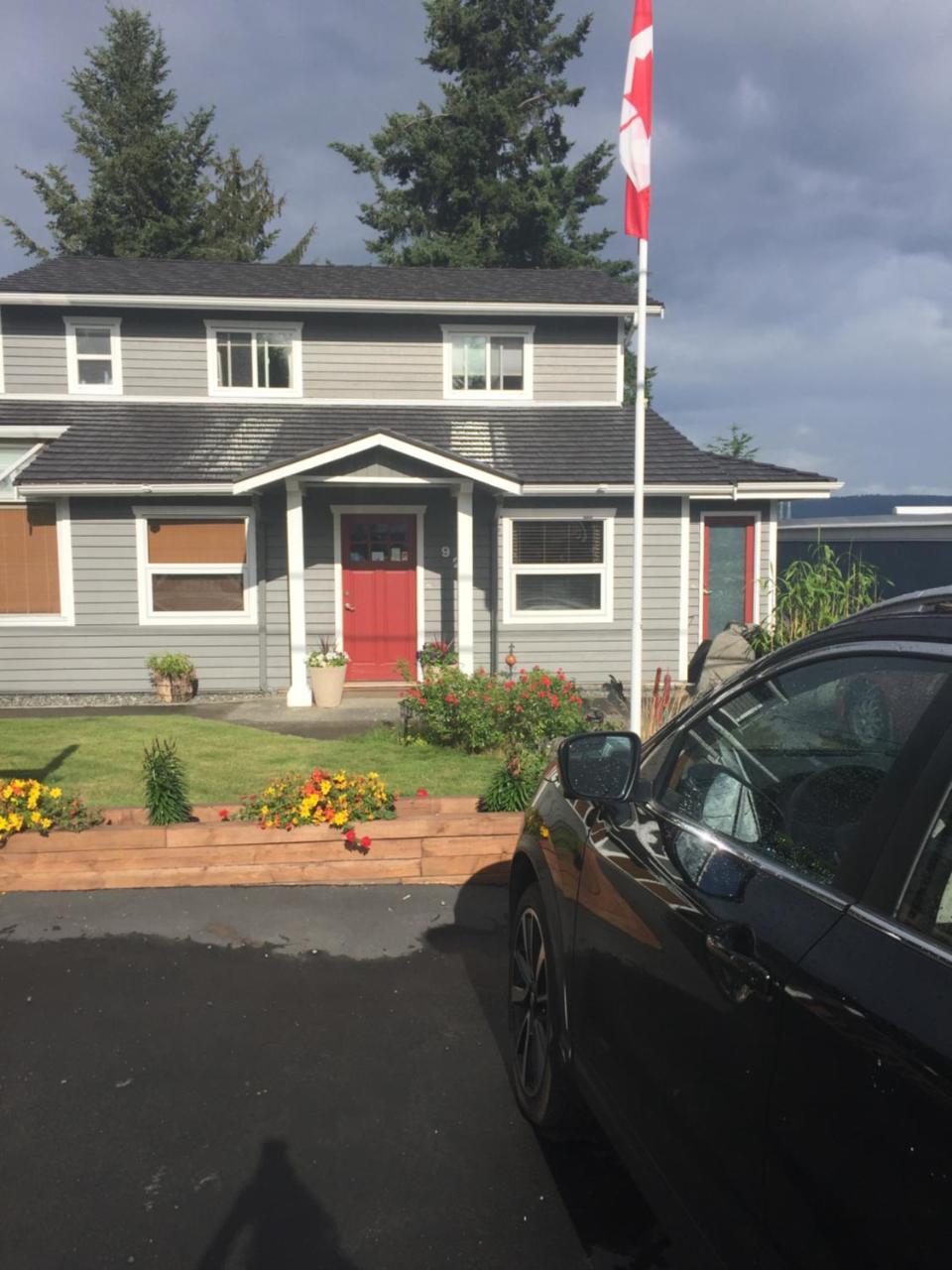 Money Pennies Bed And Breakfast Campbell River Exterior foto